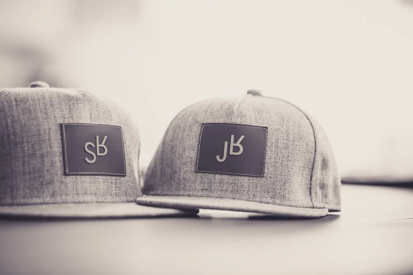 JR  /  SR   Hat